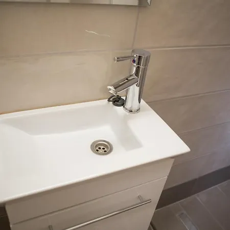Appartement Kosmos Service Modern Spirit Center With Additional Cost Parking *