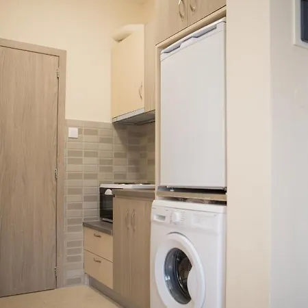 Kosmos Service Modern Spirit Center With Additional Cost Parking * Thessalonique